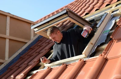 Pose de fenêtres de toit Velux à Usinens